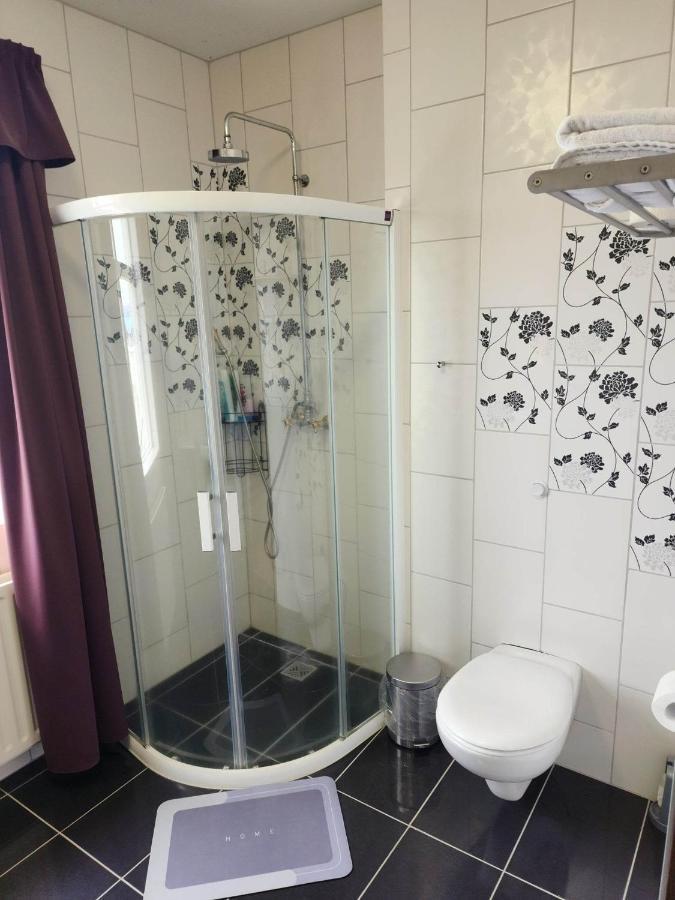 Kiljan Apartments & Rooms Blonduos Bagian luar foto