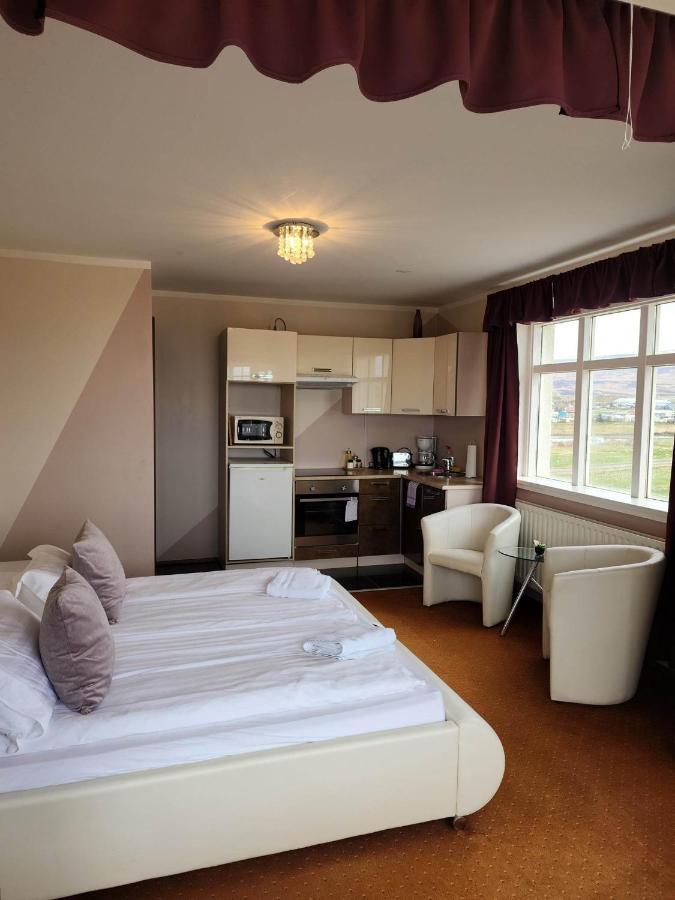 Kiljan Apartments & Rooms Blonduos Bagian luar foto