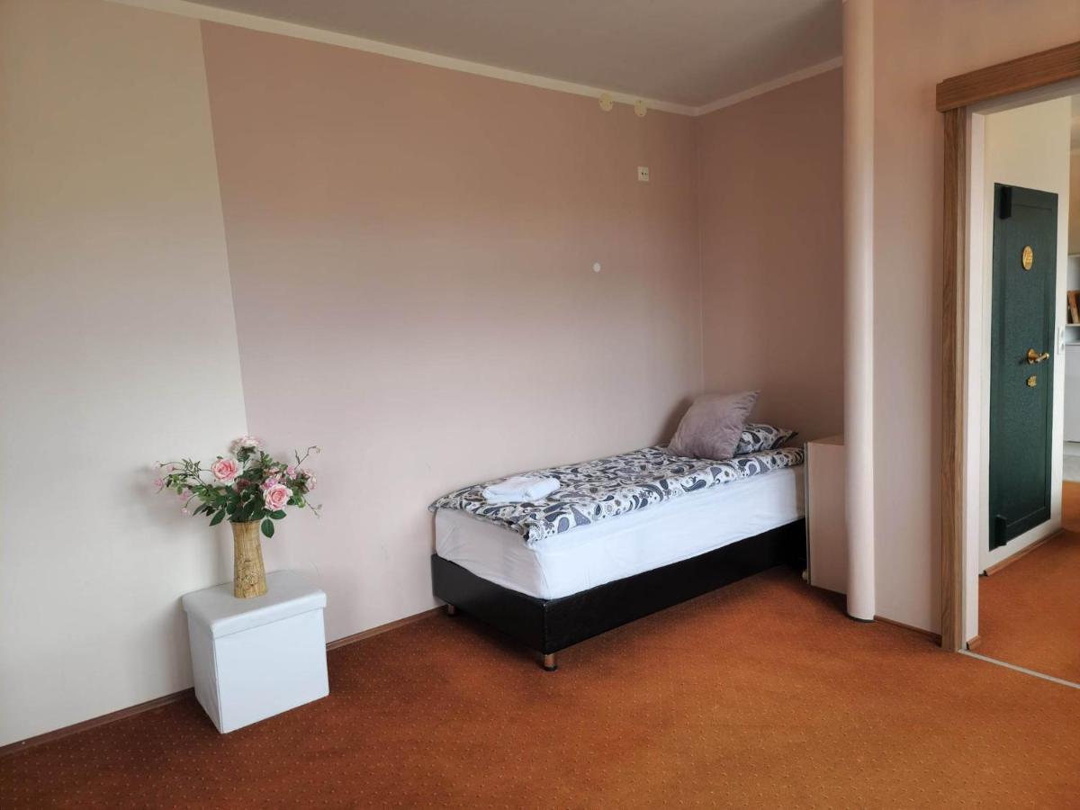Kiljan Apartments & Rooms Blonduos Bagian luar foto