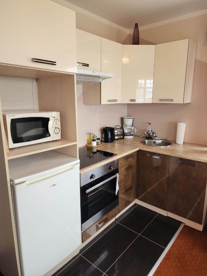 Kiljan Apartments & Rooms Blonduos Bagian luar foto