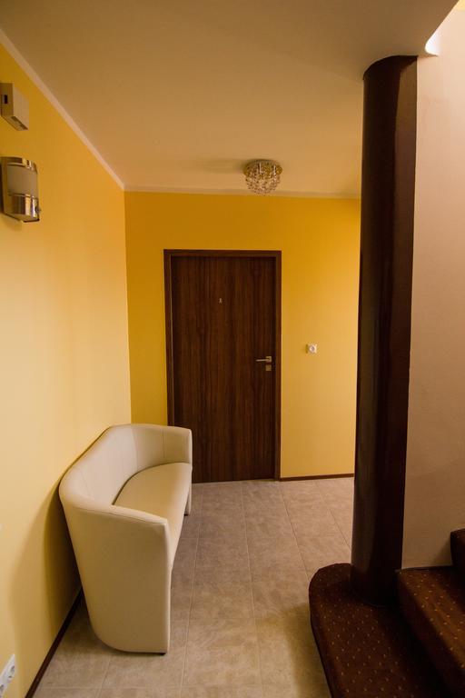 Kiljan Apartments & Rooms Blonduos Bagian luar foto